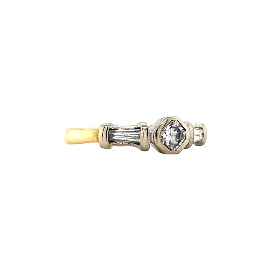 bicolour_gold_ring_with_d_2.webp Bicolour gold ring with diamonds 18 krt>Vintage Jewellery Best