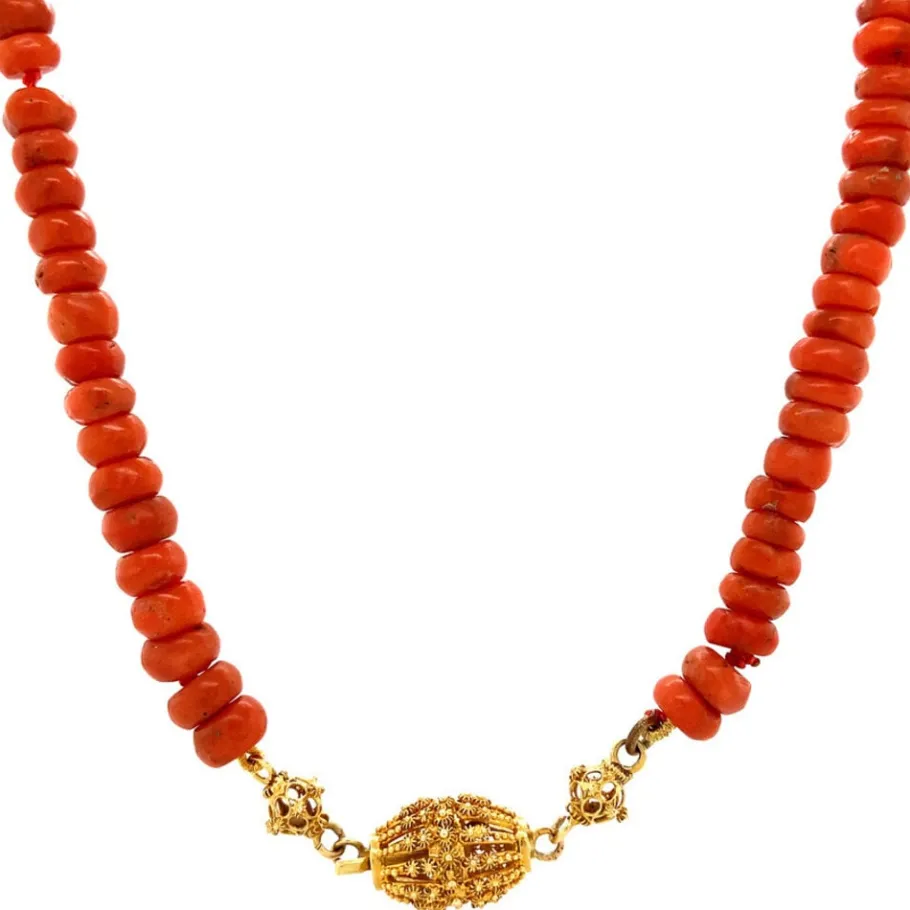 Blood coral necklace with gold clasp 14 krt>Vintage Jewellery Fashion