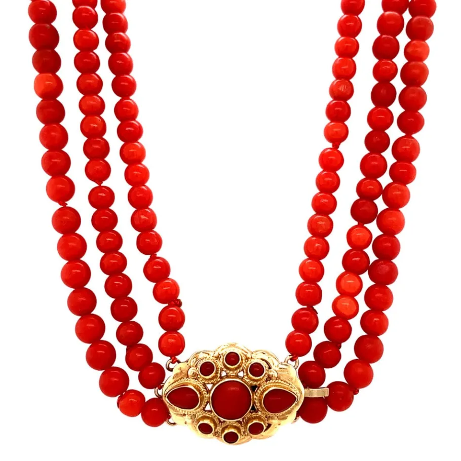 Blood coral necklace with gold clasp 14 krt>Vintage Jewellery Outlet