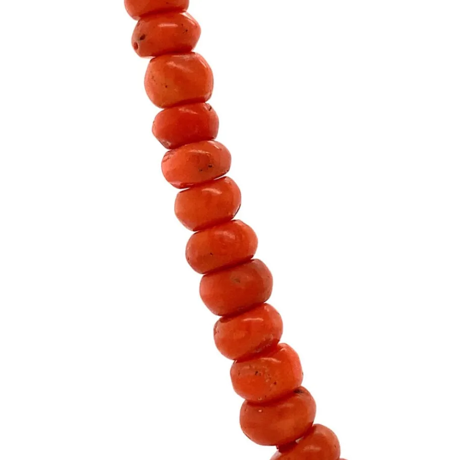 blood_coral_necklace_with_3-2.webp Blood coral necklace with gold clasp 14 krt>Vintage Jewellery Fashion