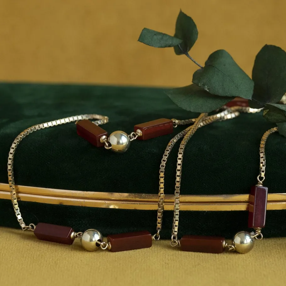 Gold ball necklace with carnelian 14 krt>Vintage Jewellery Online