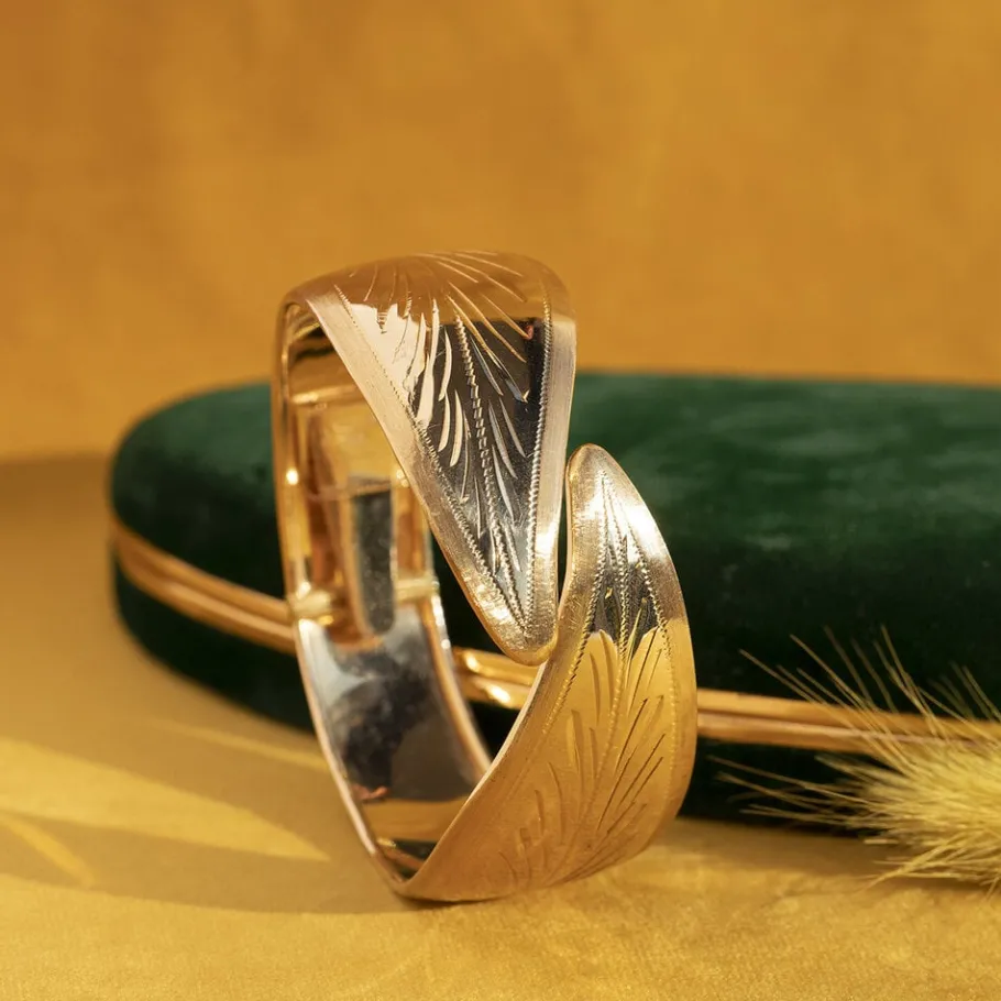 Gold bangle with engraving 18 krt>Vintage Jewellery Clearance