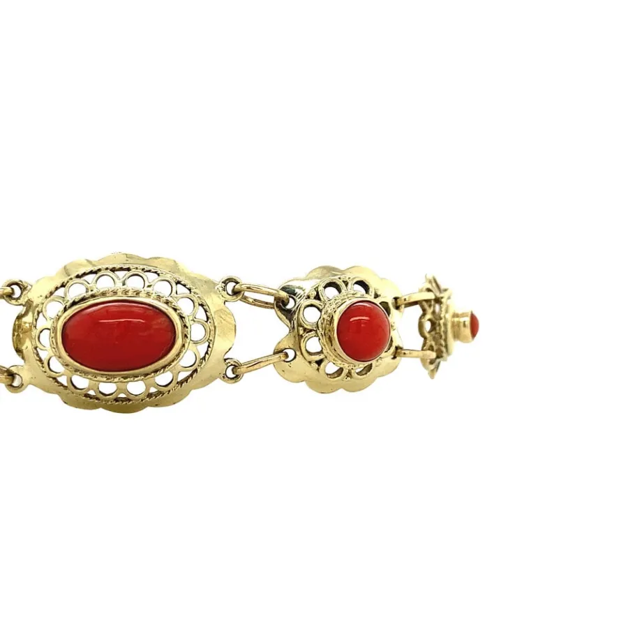 gold_bracelet_with_blood__3-1.webp Gold bracelet with blood coral 14 krt>Vintage Jewellery Outlet