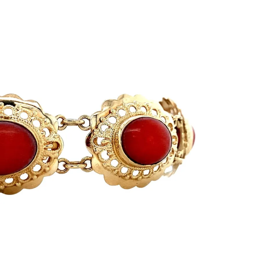 gold_bracelet_with_blood__3.webp Gold bracelet with blood coral 14 krt>Vintage Jewellery Best