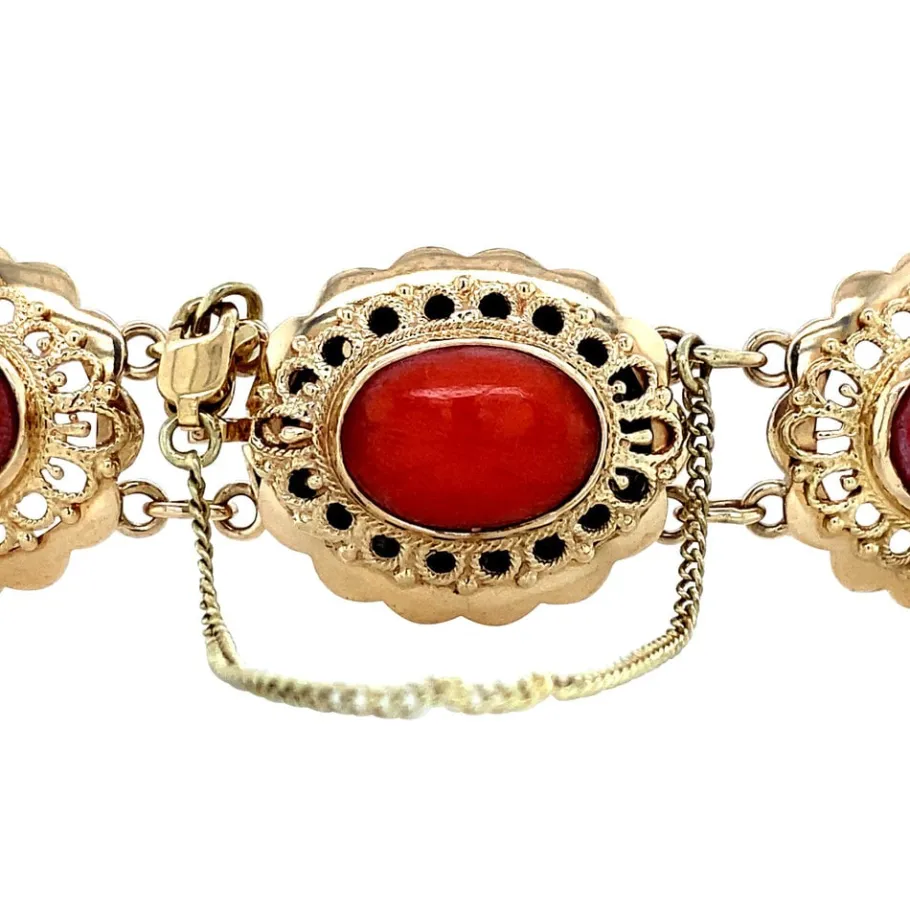 gold_bracelet_with_blood__4.webp Gold bracelet with blood coral 14 krt>Vintage Jewellery Best