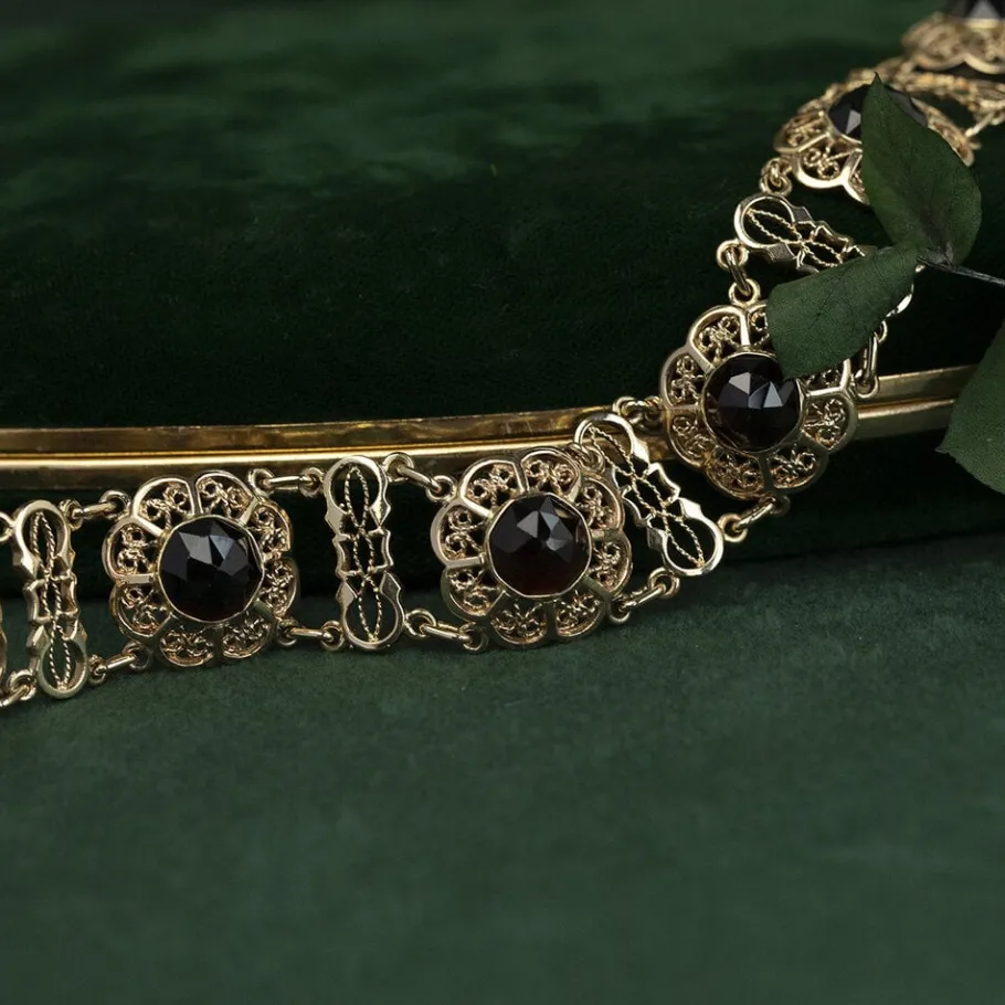 Gold bracelet with garnet 14 krt>Vintage Jewellery Best
