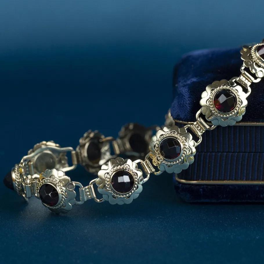 Gold bracelet with garnet 14 krt>Vintage Jewellery Discount
