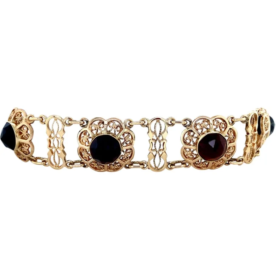 gold_bracelet_with_garnet_2-2.webp Gold bracelet with garnet 14 krt>Vintage Jewellery Best