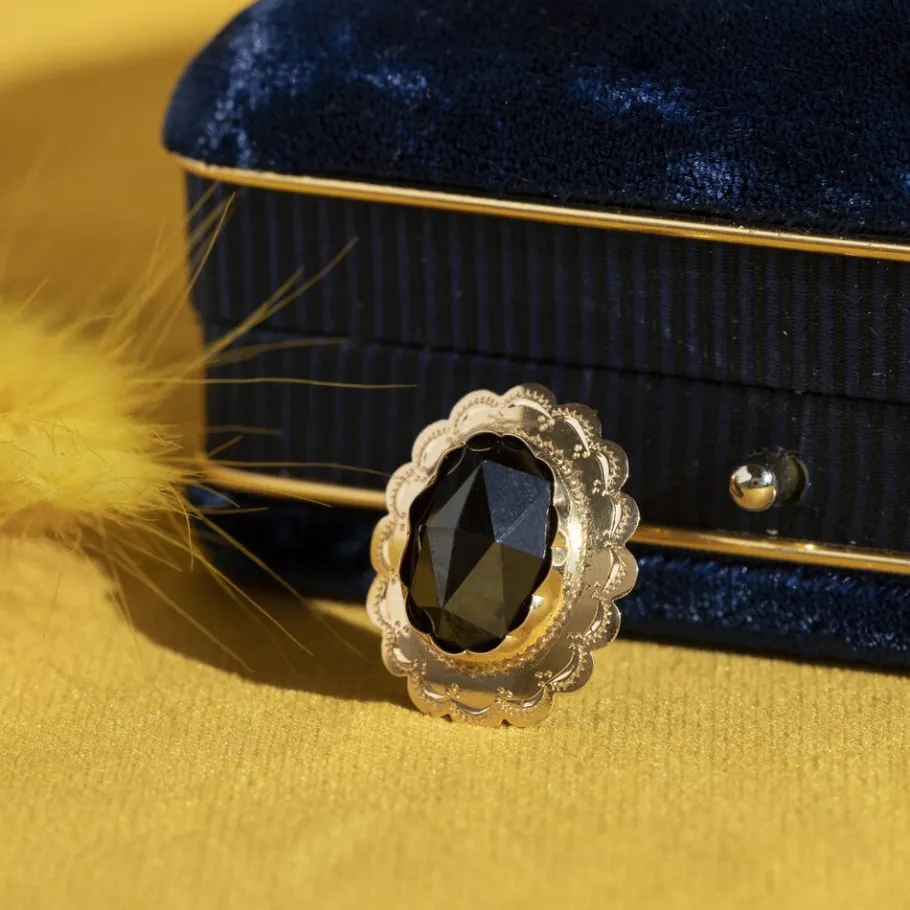 Gold brooch with garnet 14 krt>Vintage Jewellery Outlet