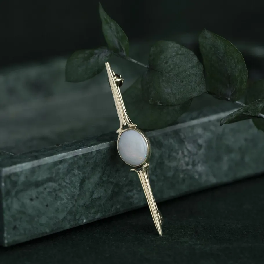gold_brooch_with_opal__kr_1.webp Gold brooch with opal 14 krt>Vintage Jewellery Clearance