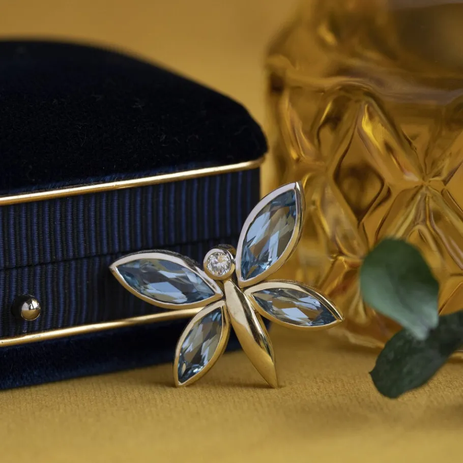 Gold butterfly pendant with spinel and zirconia 14 krt>Vintage Jewellery Best