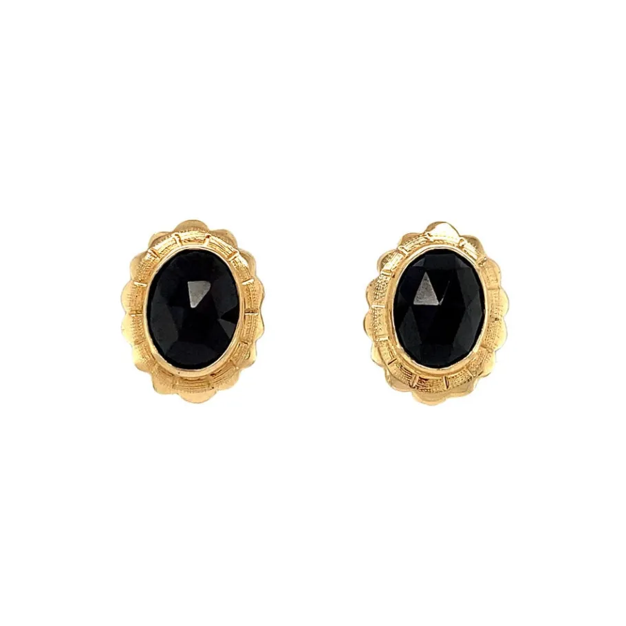 Gold ear clips with garnet 14 krt>Vintage Jewellery Fashion