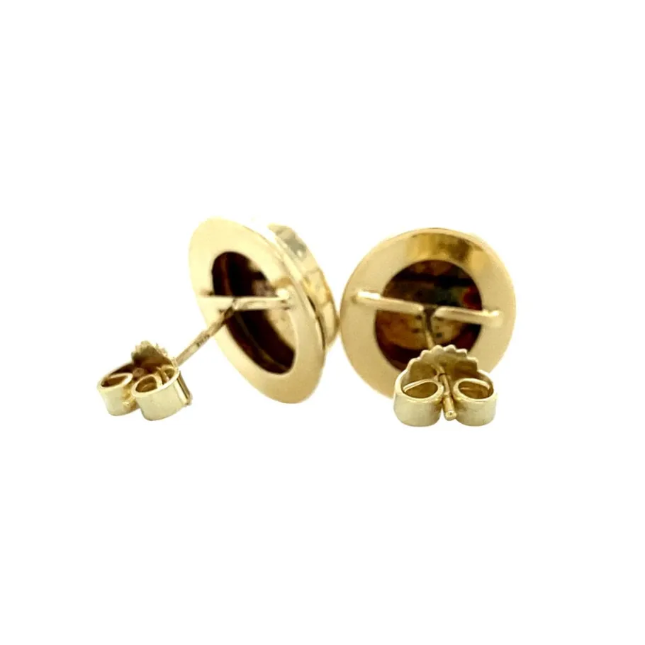 gold_ear_studs_with_cameo_4-1.webp Gold ear studs with cameo 14 krt>Vintage Jewellery Fashion