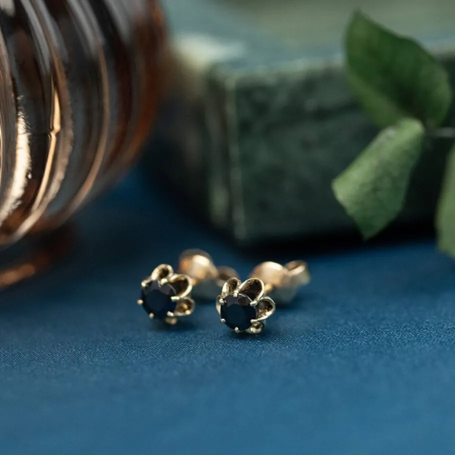 Gold ear studs with sapphire 14 krt>Vintage Jewellery Fashion