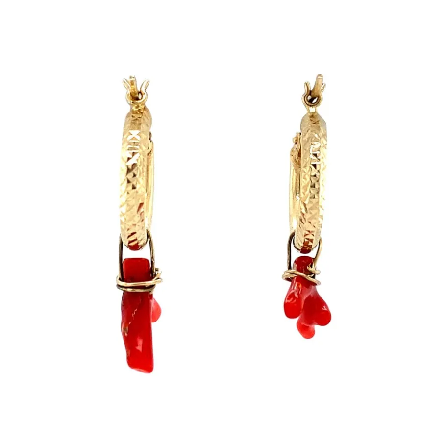 gold_earrings_with_blood__4.webp Gold earrings with blood coral 14 krt>Vintage Jewellery Sale