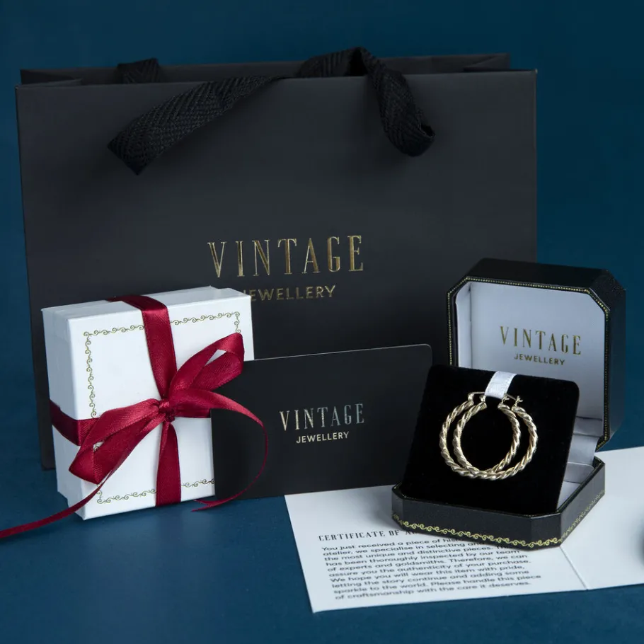 gold_earrings_with_diamon_5.webp Gold earrings with diamonds 14 krt>Vintage Jewellery Outlet