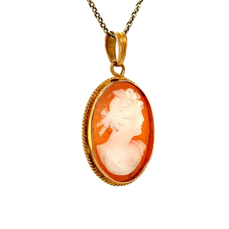 gold_pendant_with_cameo___2-6.webp Gold pendant with cameo 14 krt>Vintage Jewellery Clearance