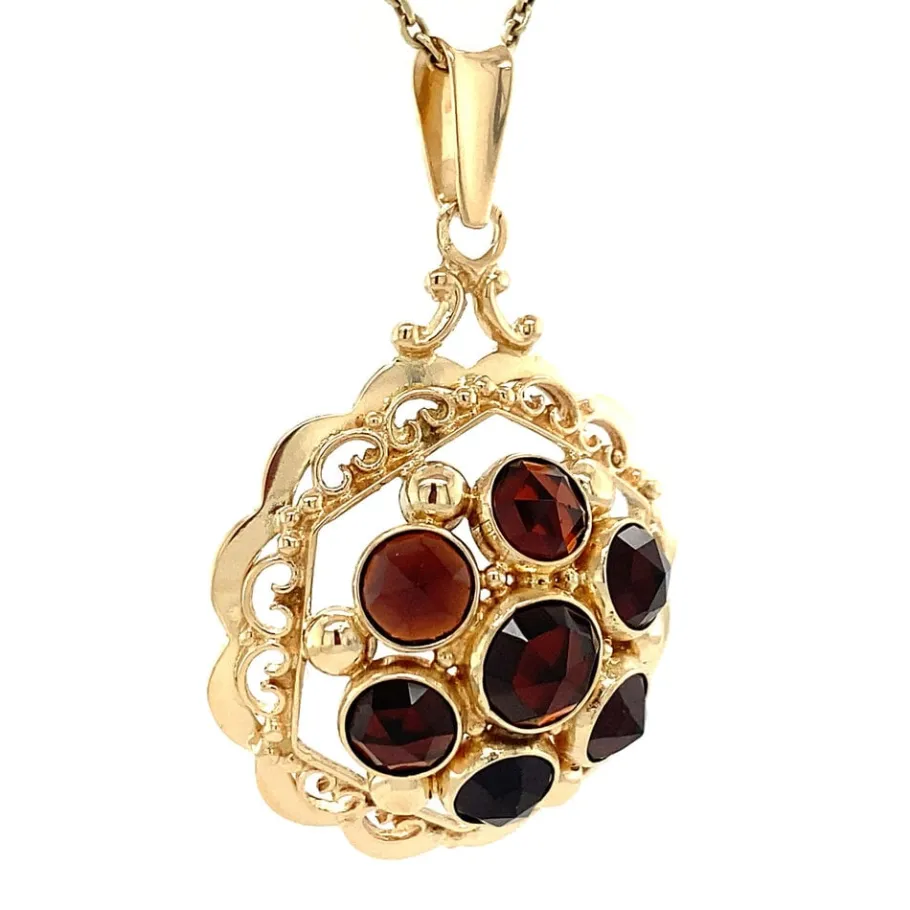 gold_pendant_with_garnet__2-14.webp Gold pendant with garnet 14 krt>Vintage Jewellery Clearance