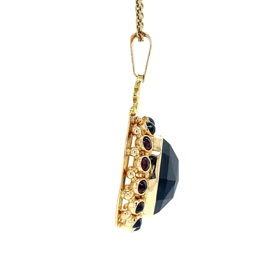 gold_pendant_with_garnet__3-31.webp Gold pendant with garnet 14 krt>Vintage Jewellery New