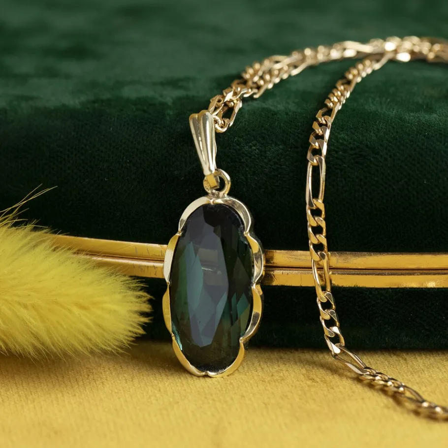gold_pendant_with_green_s_1-4.webp Gold pendant with green spinel 14 krt>Vintage Jewellery Sale