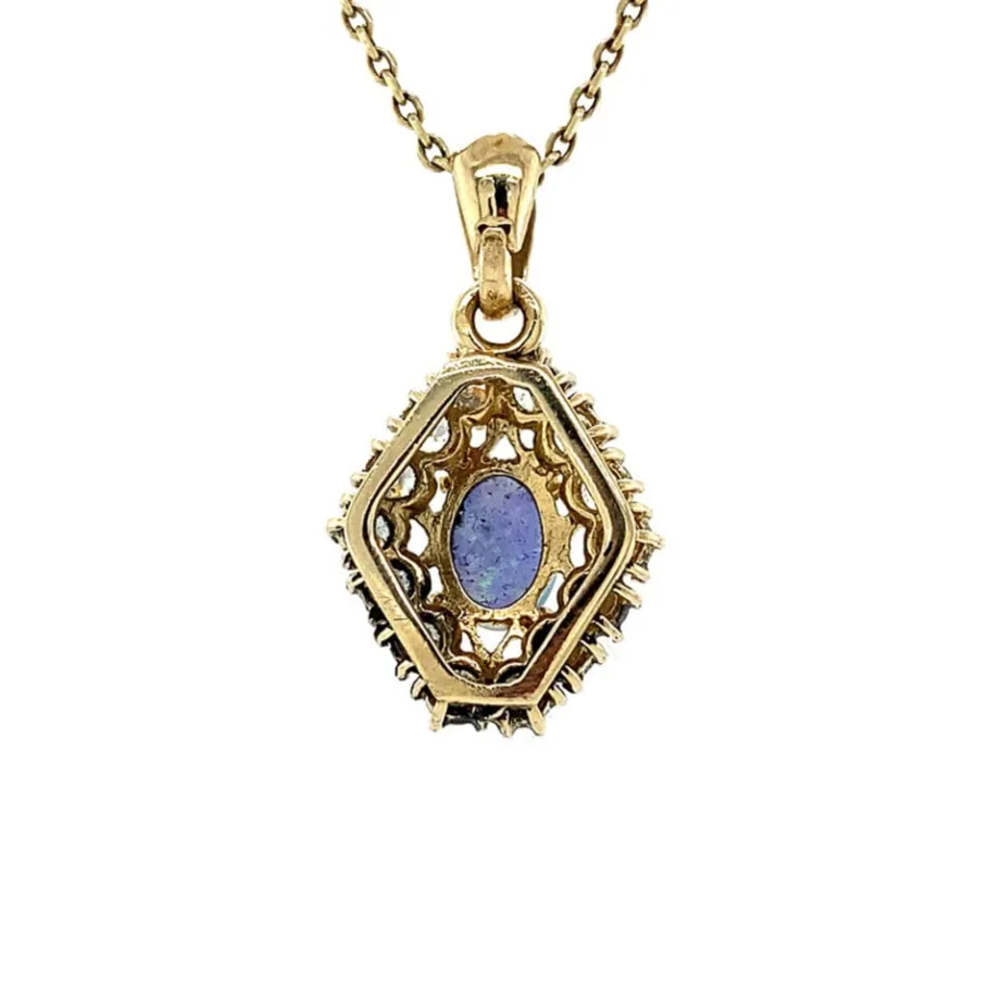 gold_pendant_with_opal_an_4.webp Gold pendant with opal and zirconia 14 krt>Vintage Jewellery Fashion