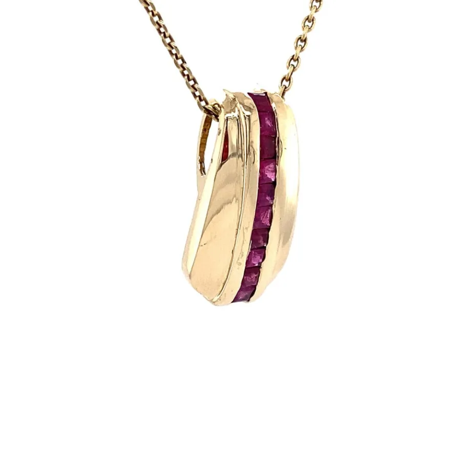 gold_pendant_with_ruby__k_2-1.webp Gold pendant with ruby 14 krt>Vintage Jewellery Online