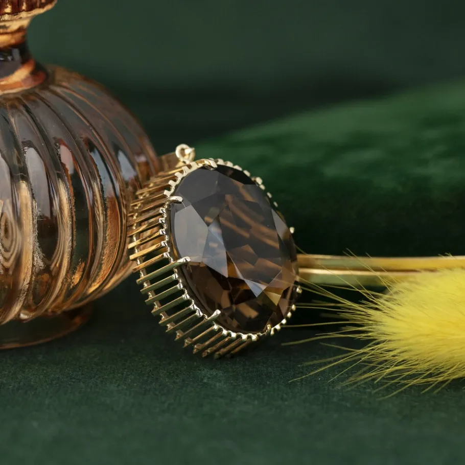 Gold pendant with smoky quartz 14 krt>Vintage Jewellery Clearance