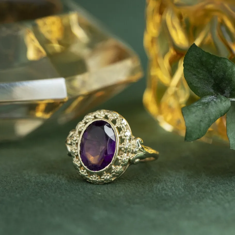 Gold ring with amethyst 14 krt>Vintage Jewellery Hot