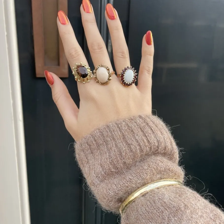 Gold ring with angel skin coral 14 krt>Vintage Jewellery Outlet