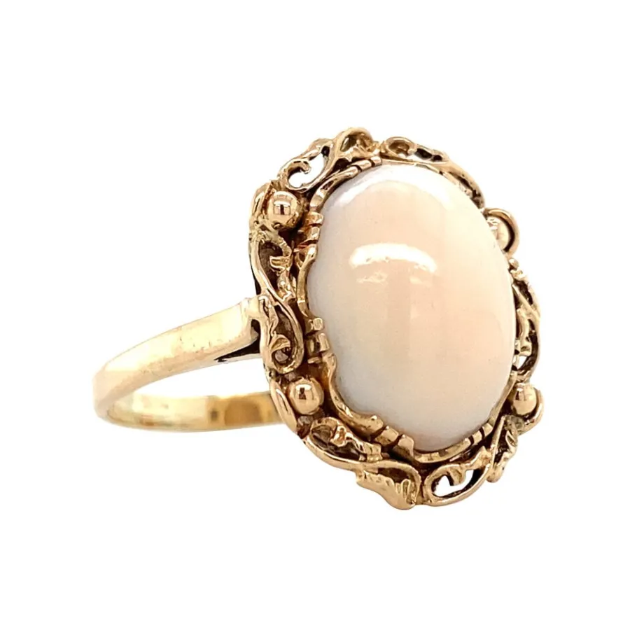 gold_ring_with_angel_skin_2.webp Gold ring with angel skin coral 14 krt>Vintage Jewellery Outlet