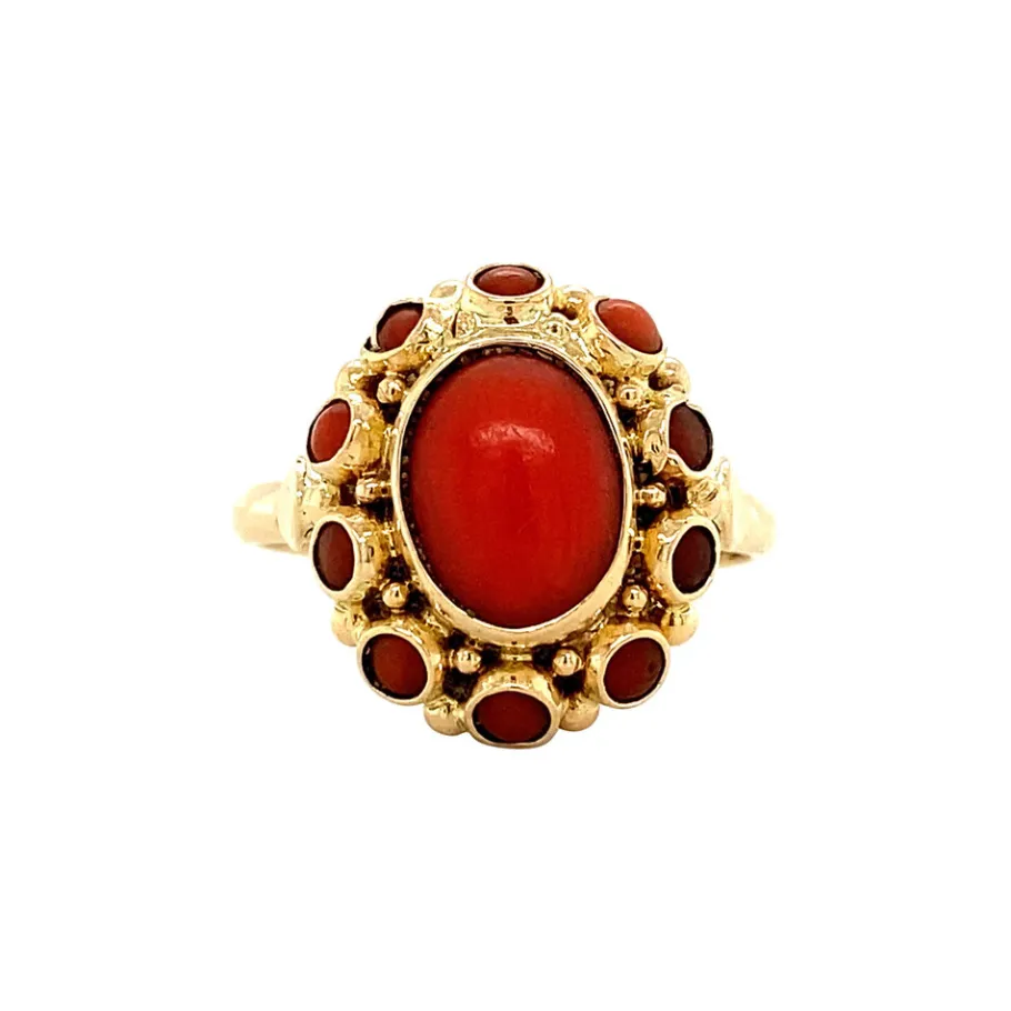 Gold ring with blood coral 14 krt>Vintage Jewellery Best