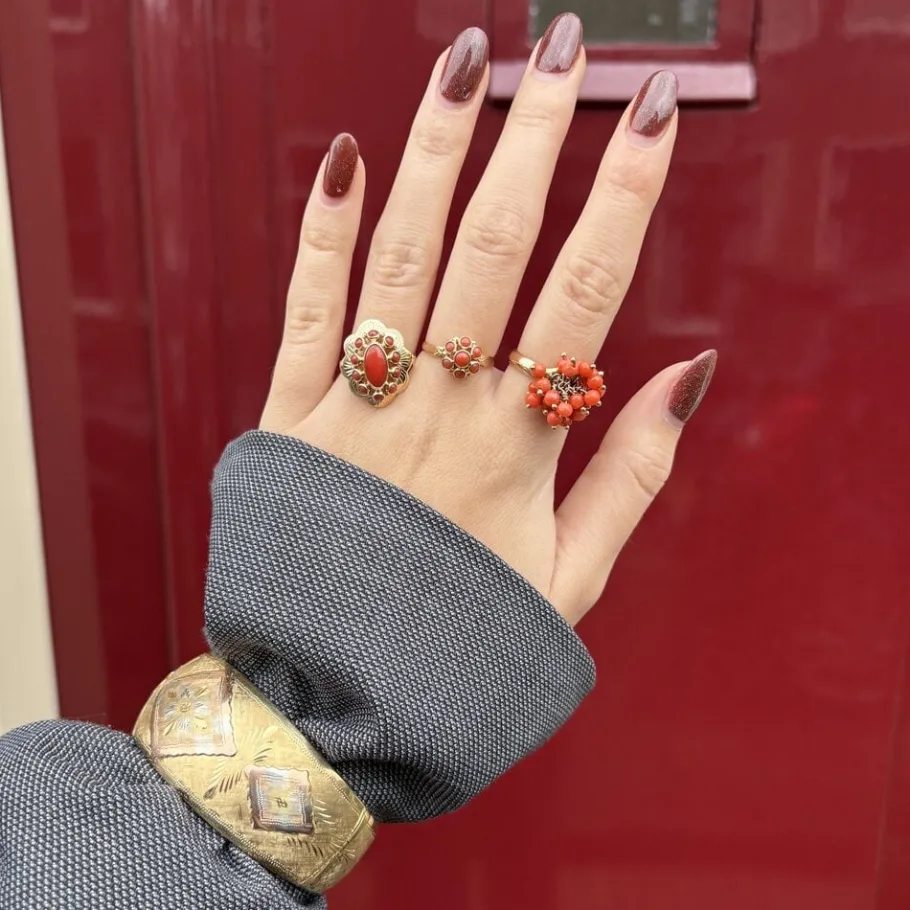 Gold ring with blood coral 14 krt>Vintage Jewellery Best