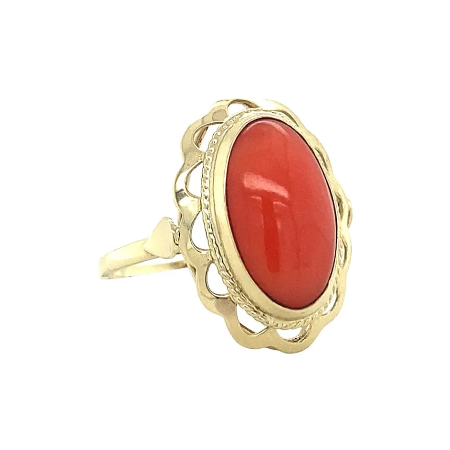 gold_ring_with_blood_cora_2-12.webp Gold ring with blood coral 14 krt>Vintage Jewellery Fashion