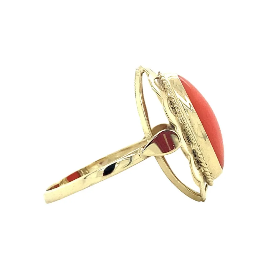 gold_ring_with_blood_cora_3-12.webp Gold ring with blood coral 14 krt>Vintage Jewellery Fashion