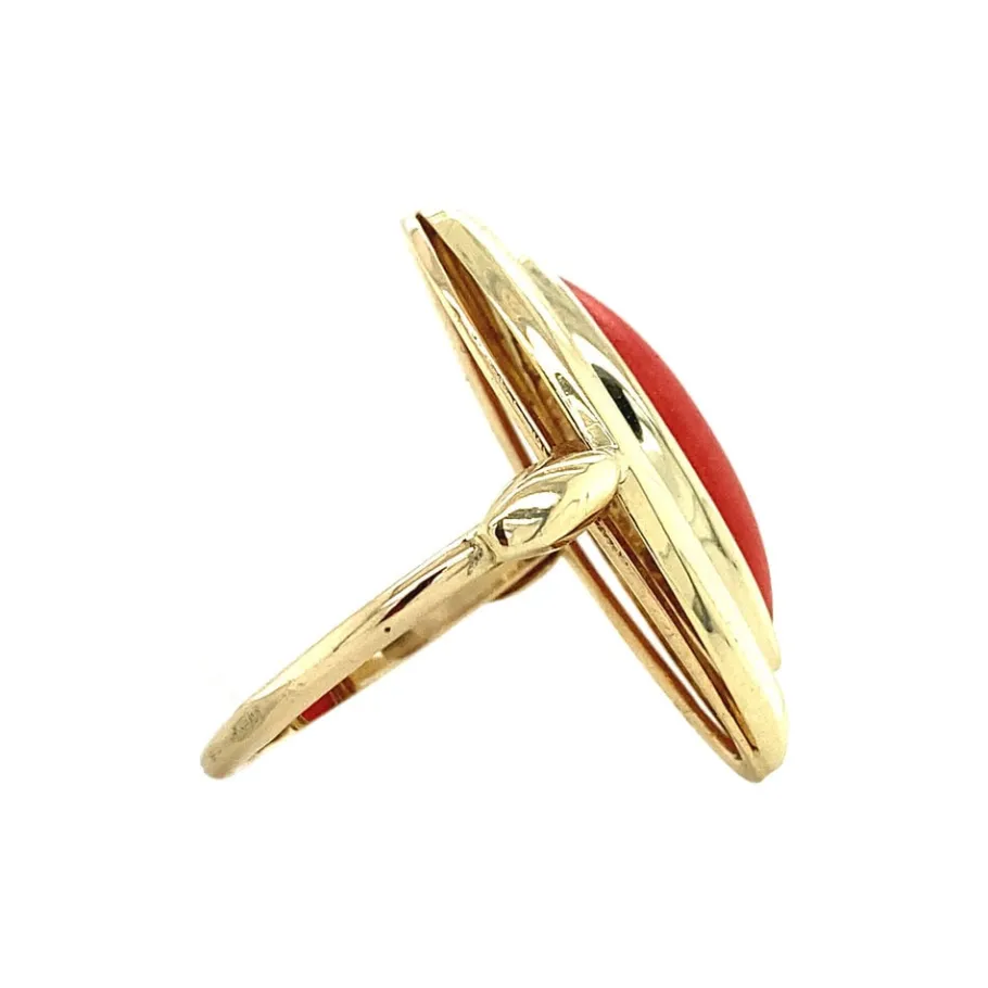 gold_ring_with_blood_cora_3-18.webp Gold ring with blood coral 14 krt>Vintage Jewellery Discount