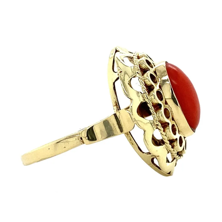 gold_ring_with_blood_cora_3-20.webp Gold ring with blood coral 14 krt>Vintage Jewellery Fashion