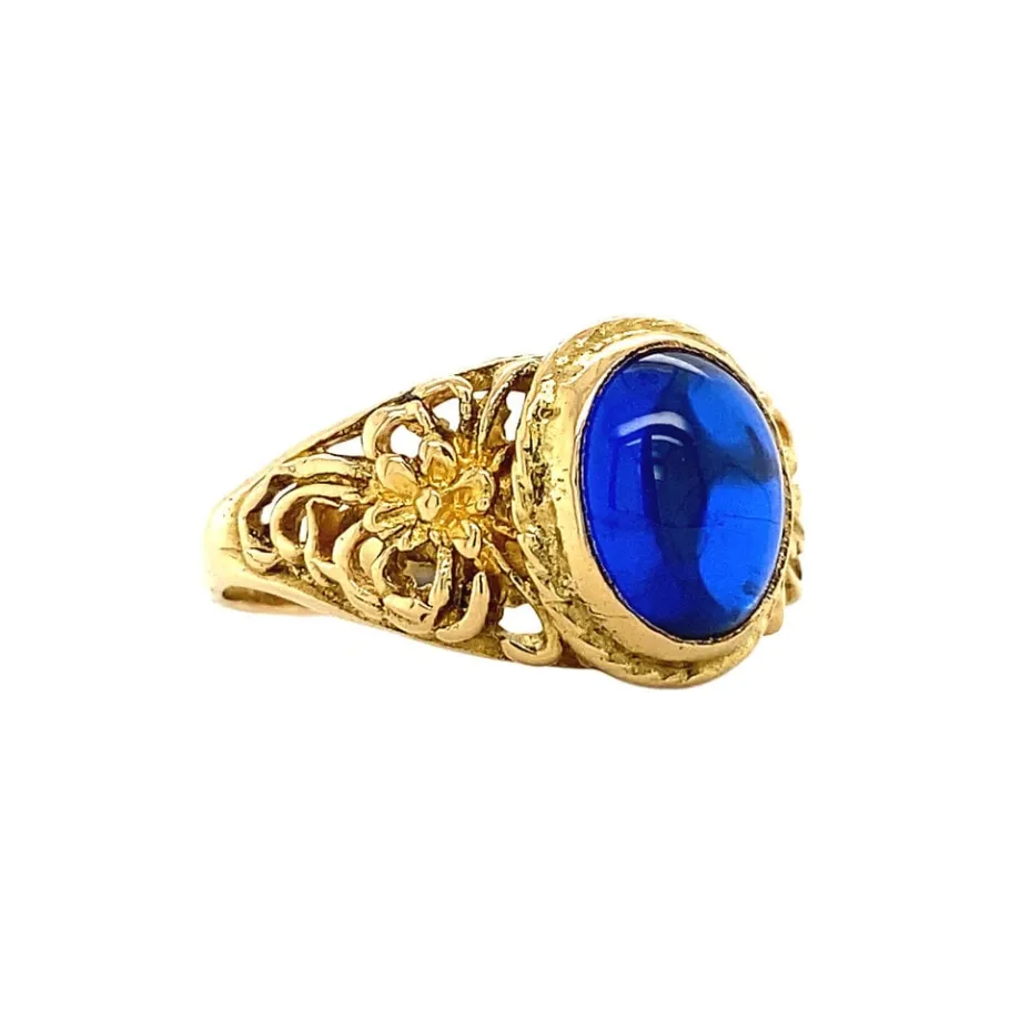 gold_ring_with_blue_glass_2.webp Gold ring with blue glass 18 krt>Vintage Jewellery Outlet