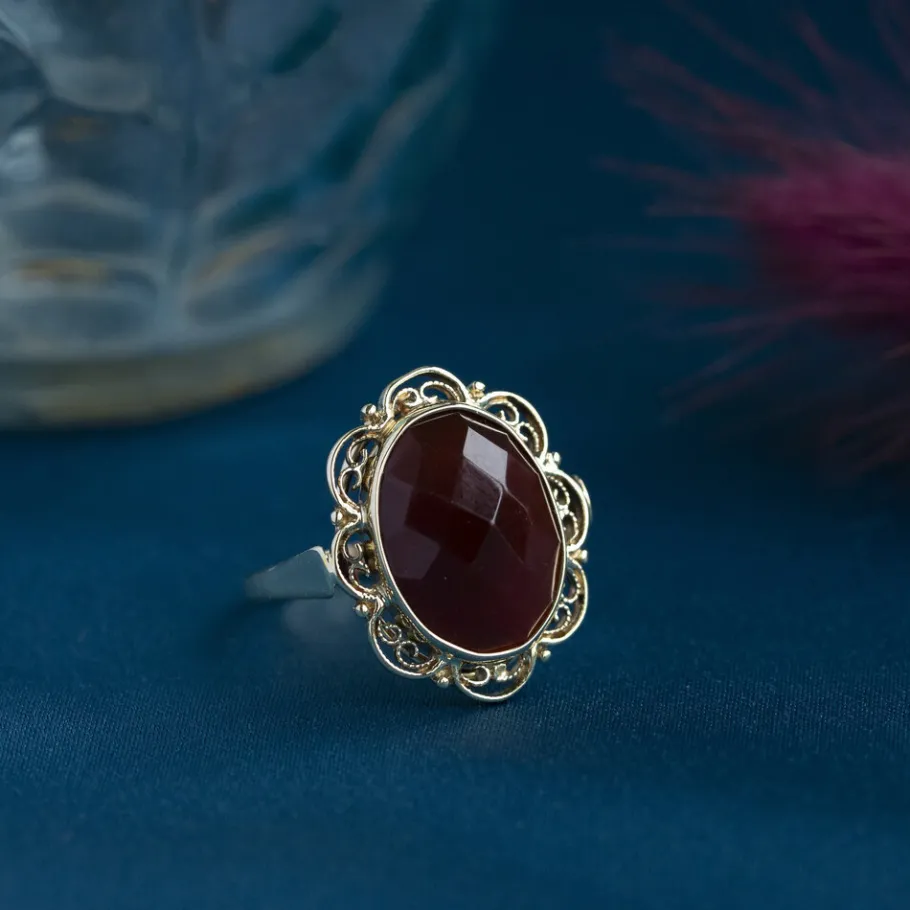 Gold ring with carnelian 14 krt>Vintage Jewellery Online