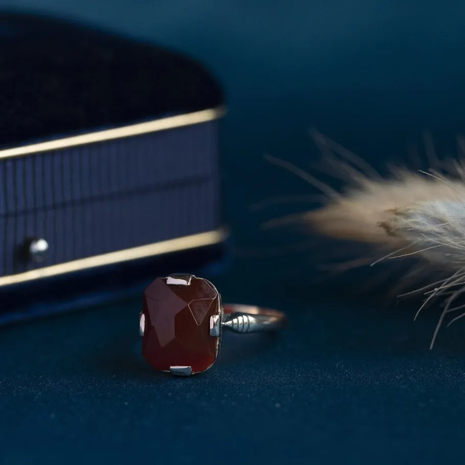 Gold ring with carnelian 14 krt>Vintage Jewellery Hot