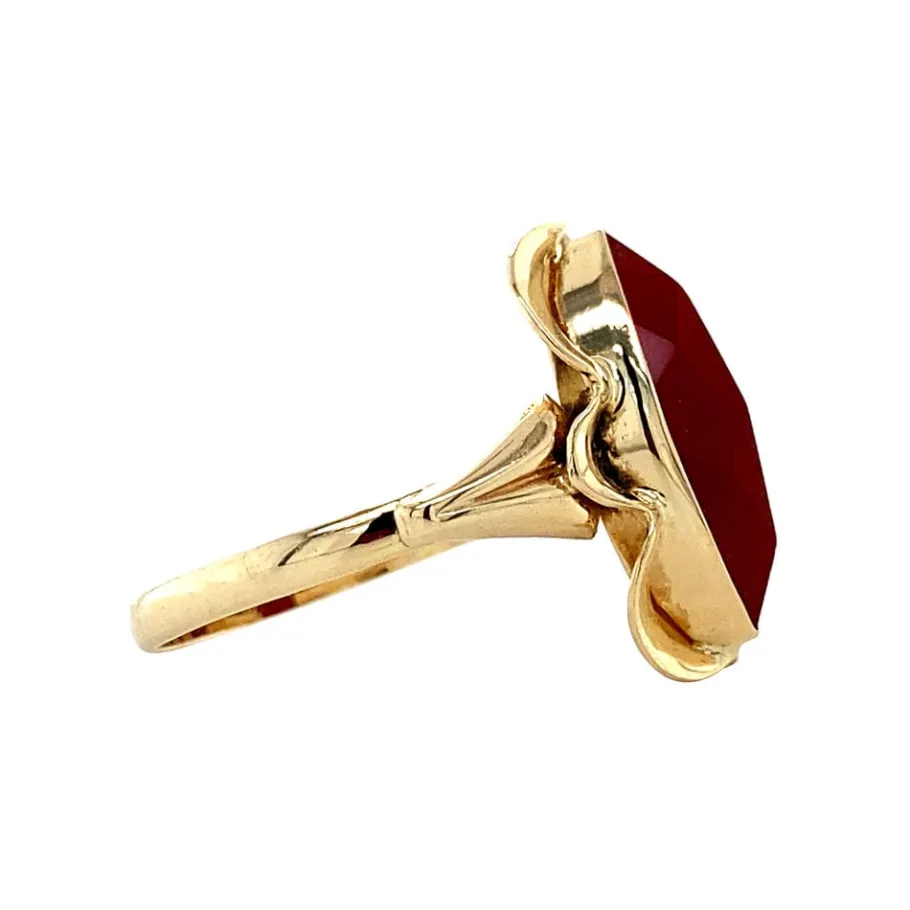 gold_ring_with_carnelian__3-3.webp Gold ring with carnelian 14 krt>Vintage Jewellery Best