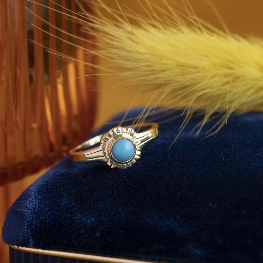 Gold ring with chalcedony 14 krt>Vintage Jewellery Best