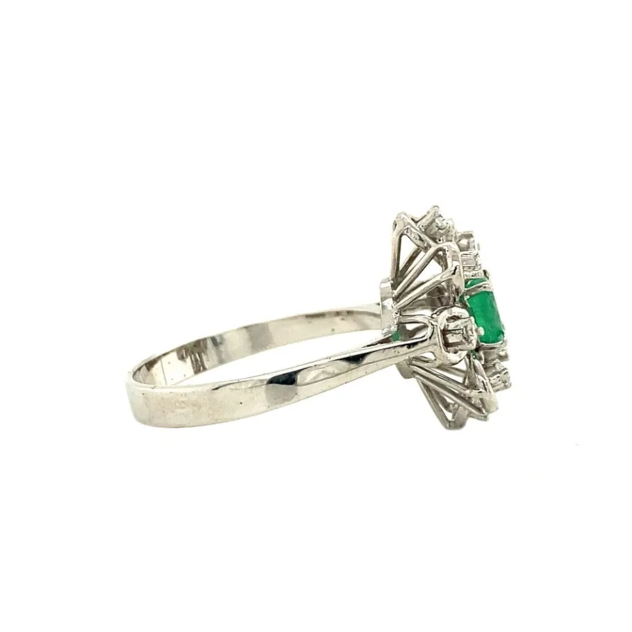 gold_ring_with_emerald_an_3-3.webp Gold ring with emerald and diamond 18 krt>Vintage Jewellery Clearance