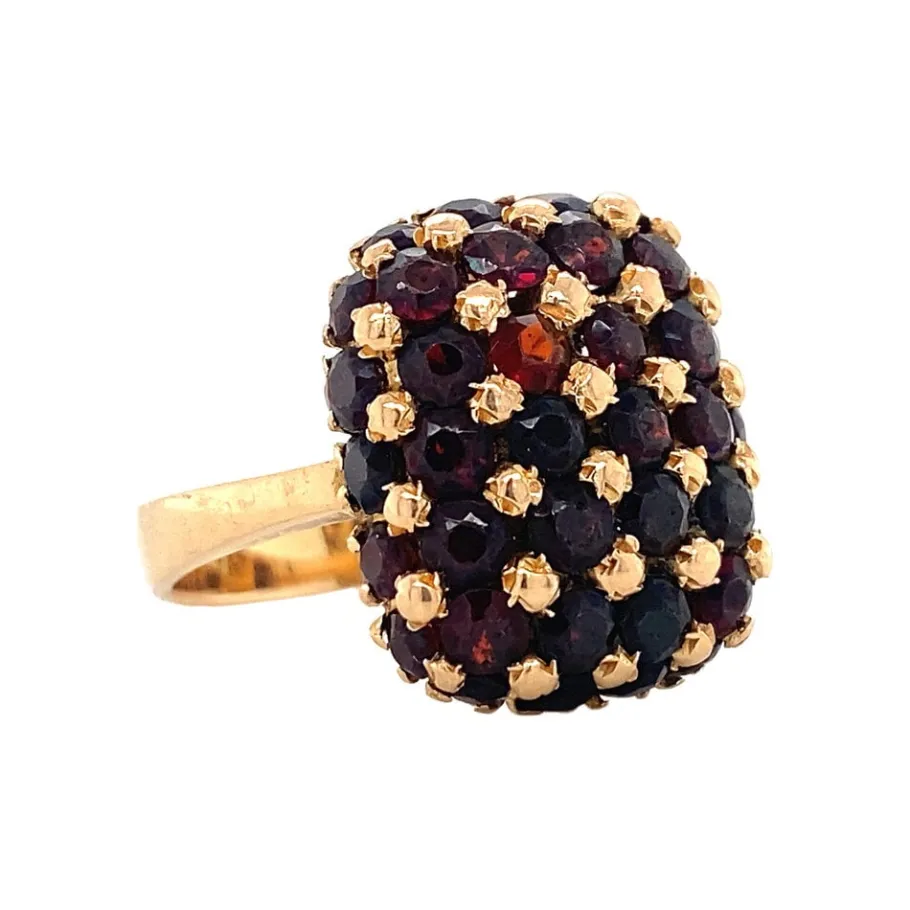 gold_ring_with_garnet__kr_2-5.webp Gold ring with garnet 18 krt>Vintage Jewellery Outlet