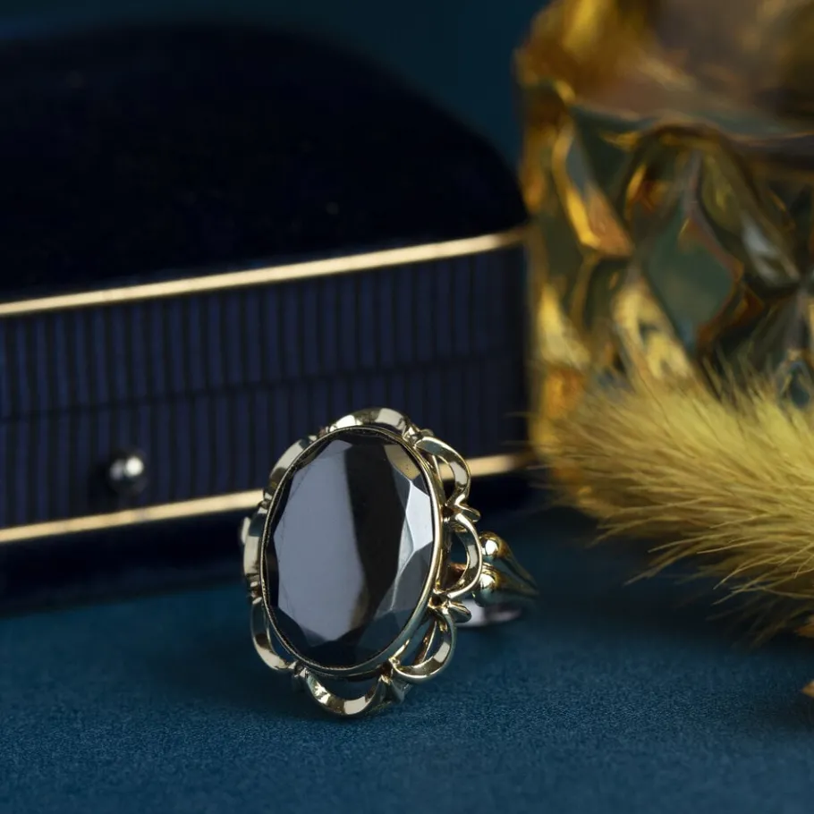 gold_ring_with_haematite__1-2.webp Gold ring with haematite 14 krt>Vintage Jewellery Online