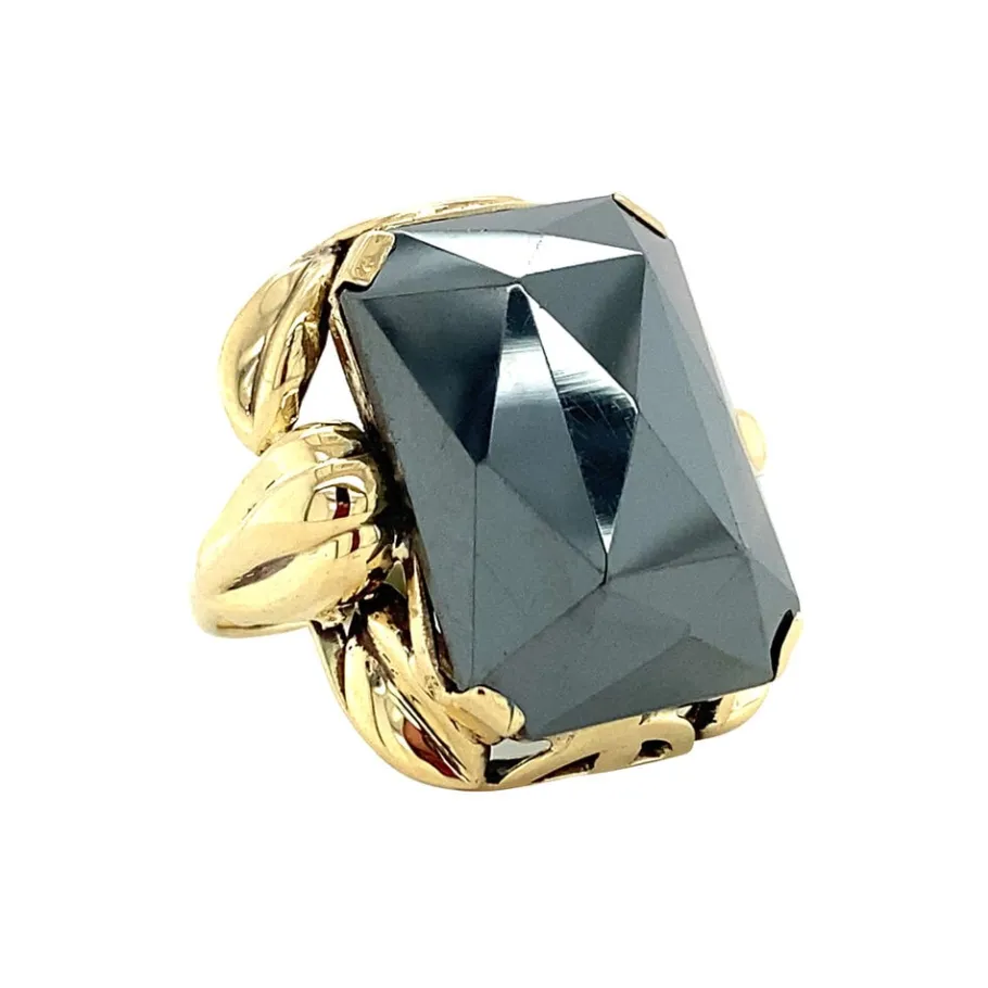 gold_ring_with_hematite___2-2.webp Gold ring with hematite 14 krt>Vintage Jewellery Clearance