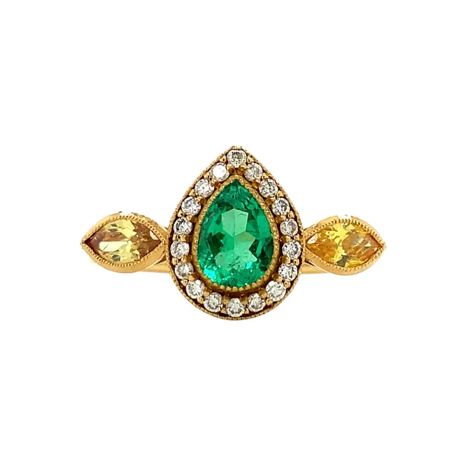 Gold ring with moissanite, emerald and diamonds 18 krt>Vintage Jewellery Best
