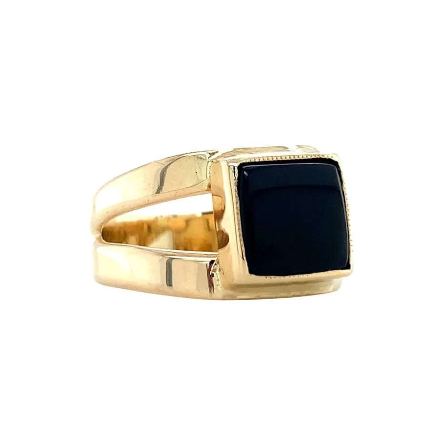 gold_ring_with_onyx__krt_2.webp Gold ring with onyx 14 krt>Vintage Jewellery Outlet