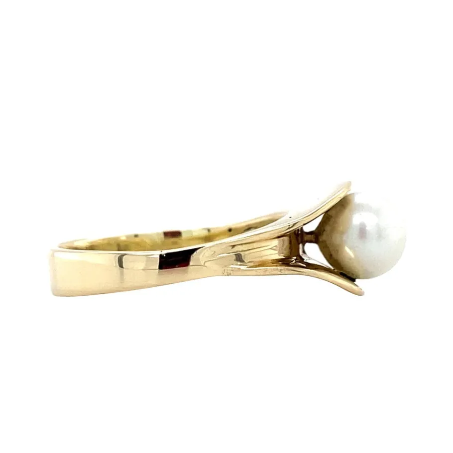 gold_ring_with_pearl__krt_3-1.webp Gold ring with pearl 14 krt>Vintage Jewellery Hot
