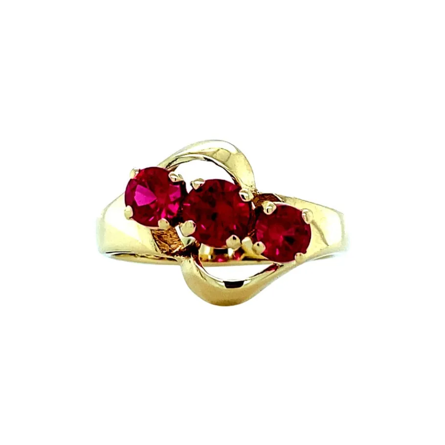 Gold ring with ruby 14 krt>Vintage Jewellery Best