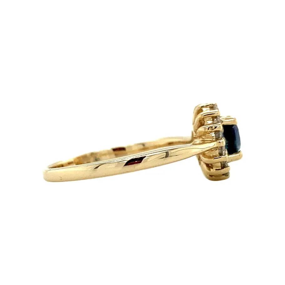 gold_ring_with_sapphire_a_3-7.webp Gold ring with sapphire and diamond 14 krt>Vintage Jewellery New